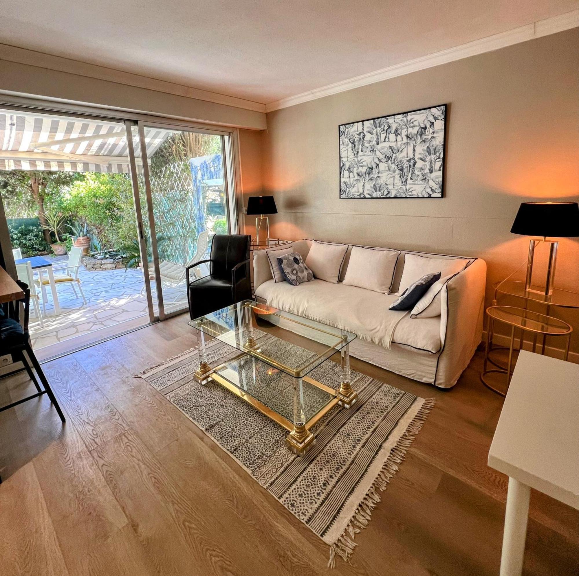 Superbe Appartement Avec Terrasse Jardin Et Parking Prive سان تروبيه المظهر الخارجي الصورة