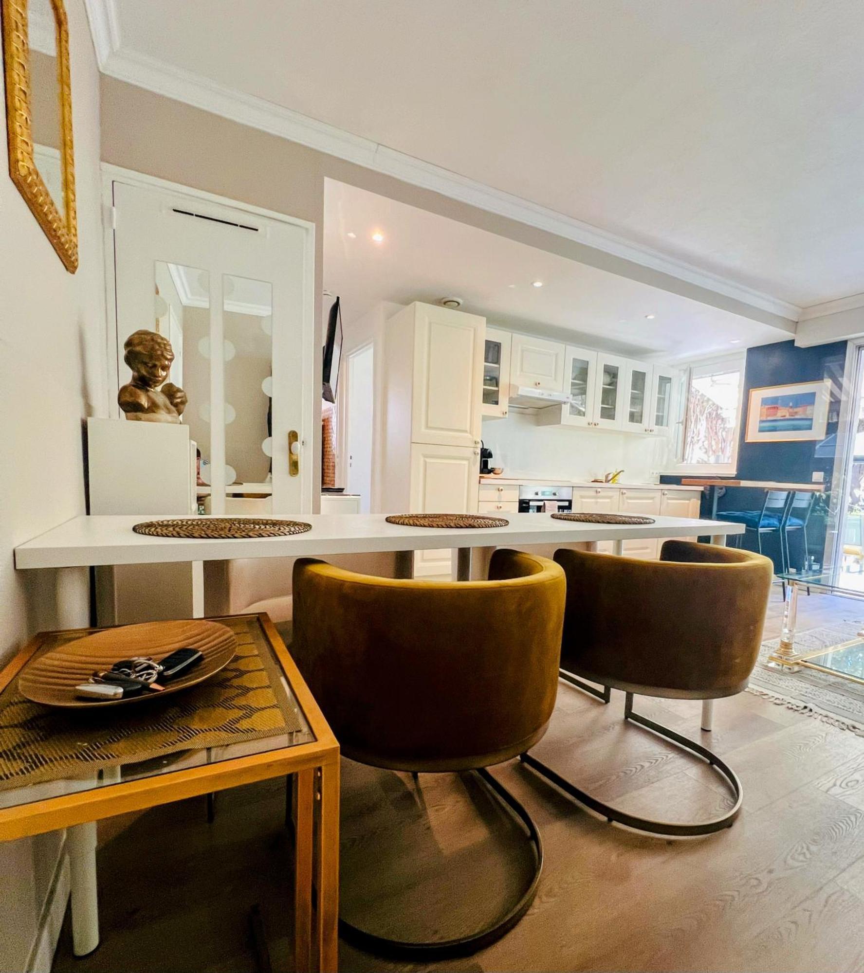 Superbe Appartement Avec Terrasse Jardin Et Parking Prive سان تروبيه المظهر الخارجي الصورة