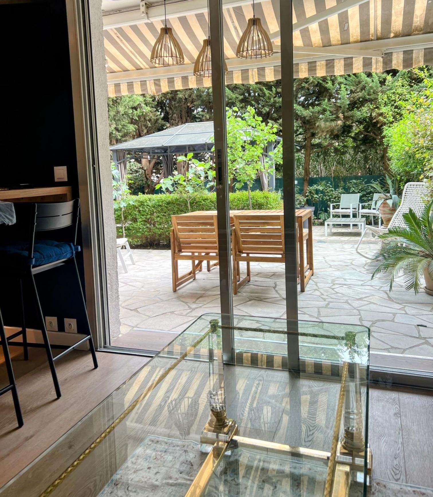Superbe Appartement Avec Terrasse Jardin Et Parking Prive سان تروبيه المظهر الخارجي الصورة