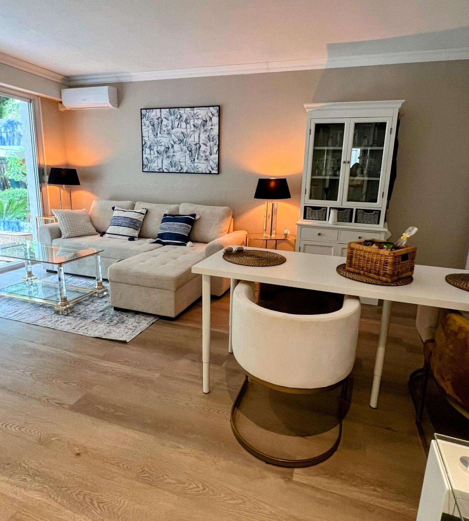 Superbe Appartement Avec Terrasse Jardin Et Parking Prive سان تروبيه المظهر الخارجي الصورة